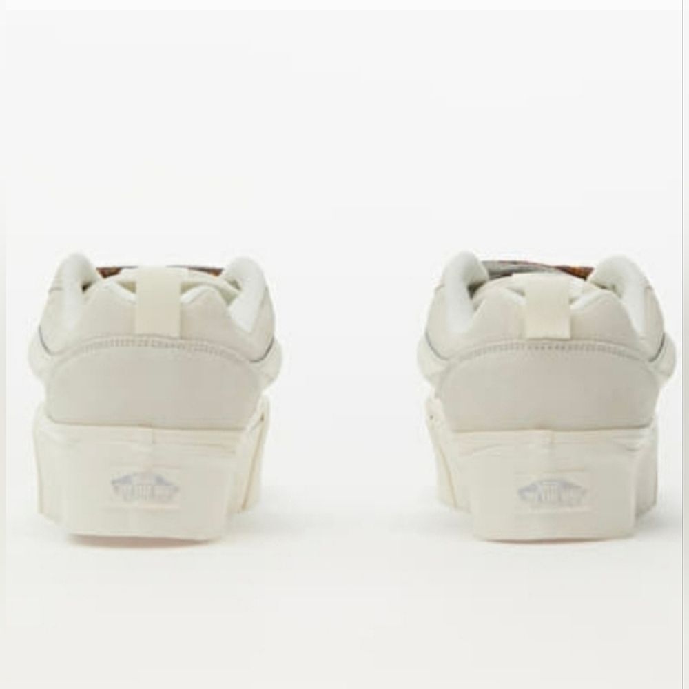 Vans Knu Stack White Chunky Pkatform Sneakers Size Women's 7.5/ Mens 6 NWOB - Picture 8 of 9